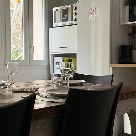 Albergue Bastide Collection